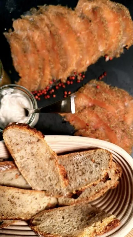Graved Lachs Svendborg mit Fenchel, Anis und rosa Beeren ca. 1.1 kg